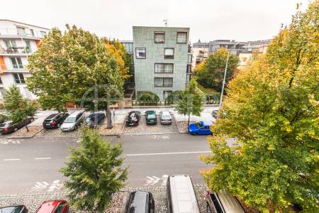 Pronájem pokoje, OV, 22 m2, ul. Terronská 813/31, Praha 6 - Bubeneč