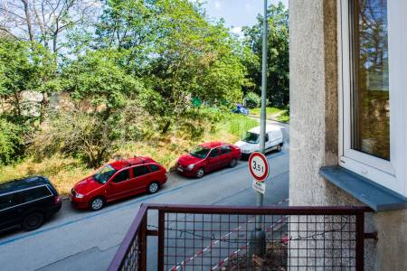 Pronájem bytu 2+kk/2B 39m2, Praha 8, Libeň 