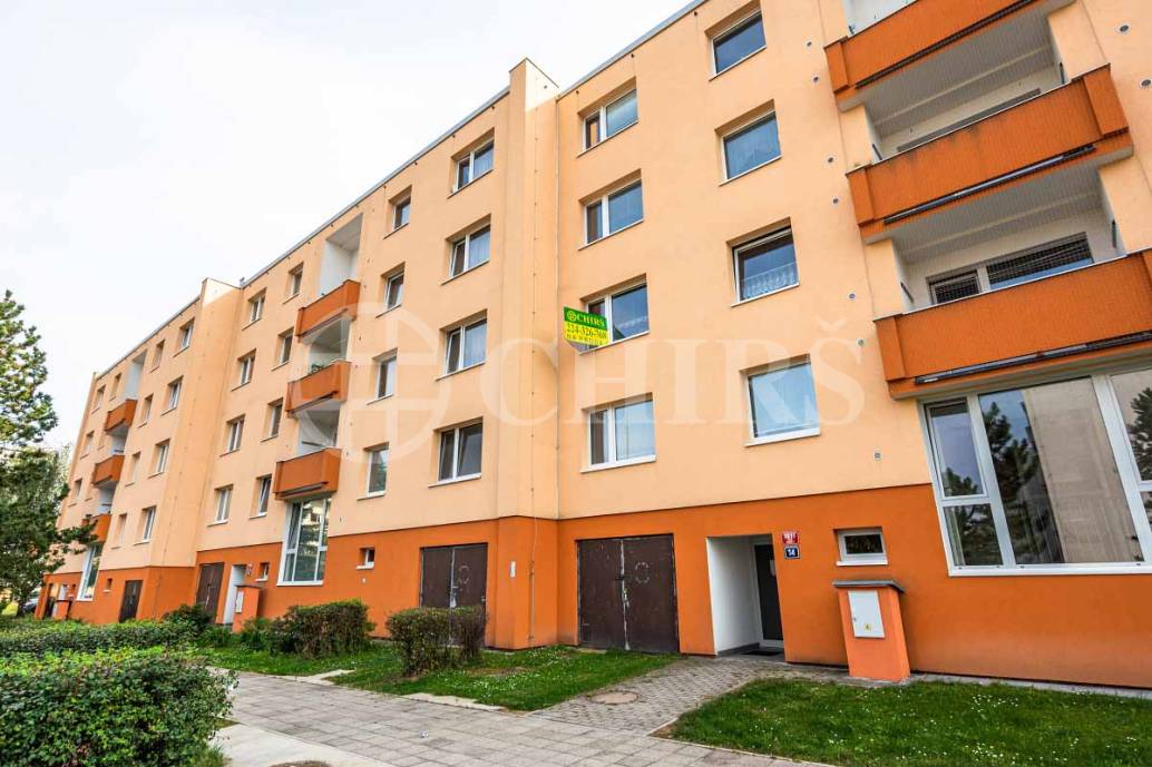 Prodej bytu 4+1 s lodžií, OV, 76m2, ul. Starobylá 1110/14, Praha 4 - Háje