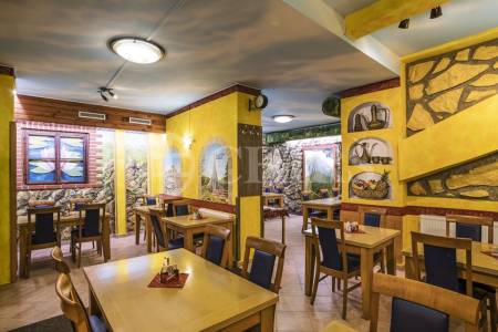 Pronájem zavedené Indické restaurace Tandoor Original Indian Restaurant, v ulici Konecchlumského, Praha 6 – Břevnov