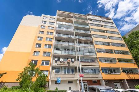 Pronájem bytu 3+kk, OV, 71 m2, ul. Suchý vršek 2111/22, Praha 13 - Stodůlky
