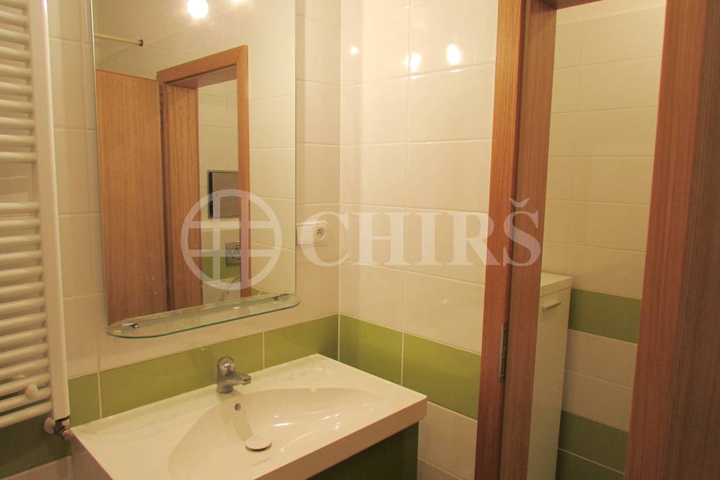 Pronájem bytu 2+kk/B, OV, 52m2, ul. Pavla Beneše 750/10, Praha 9 - Letňany