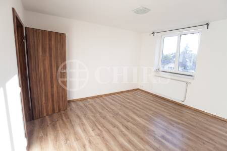 Pronájem bytu 2+kk, OV, 45m2, ul. Na Radosti 109/28, Praha 5 - Zličín