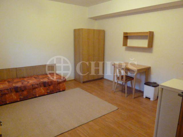 Pronájem bytu 1+kk, OV, 20m2, ul. U Waltrovky 187/5, Praha 5 - Jinonice