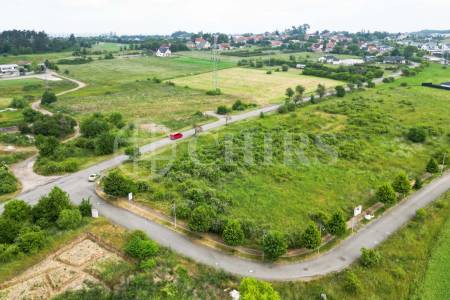 Prodej pozemku, OV, 735m2, ul. V Necičkách, Vysoký Újezd u Berouna