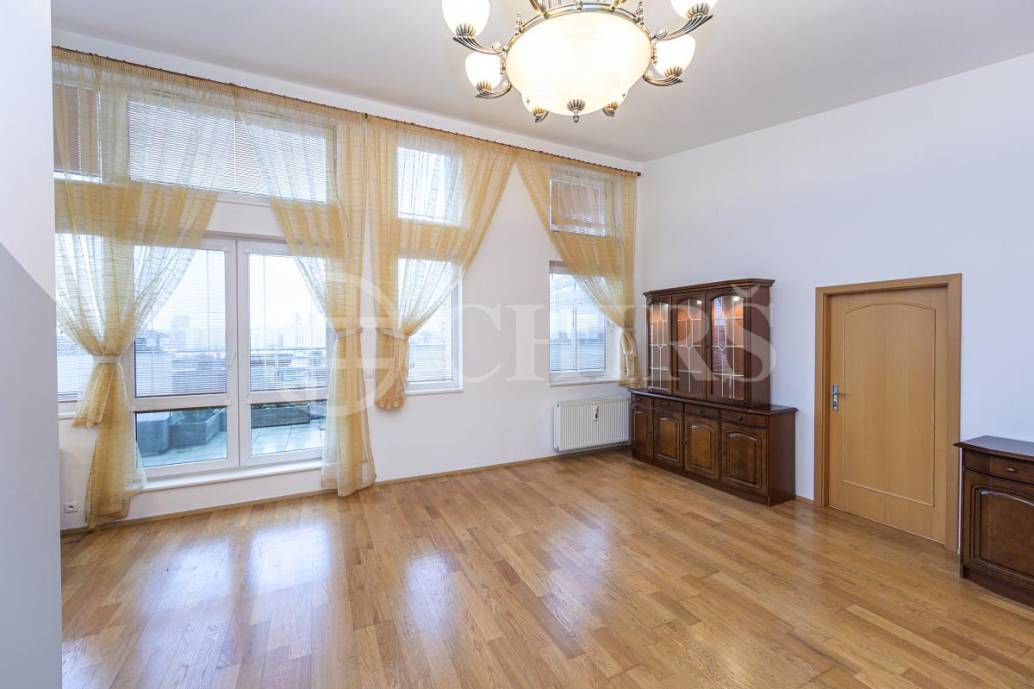 Pronájem bytu 5+kk s terasou a 2x garážovým stáním, OV, 129m2, ul. Harmonická 1379/1, Praha 5 - Stodůlky