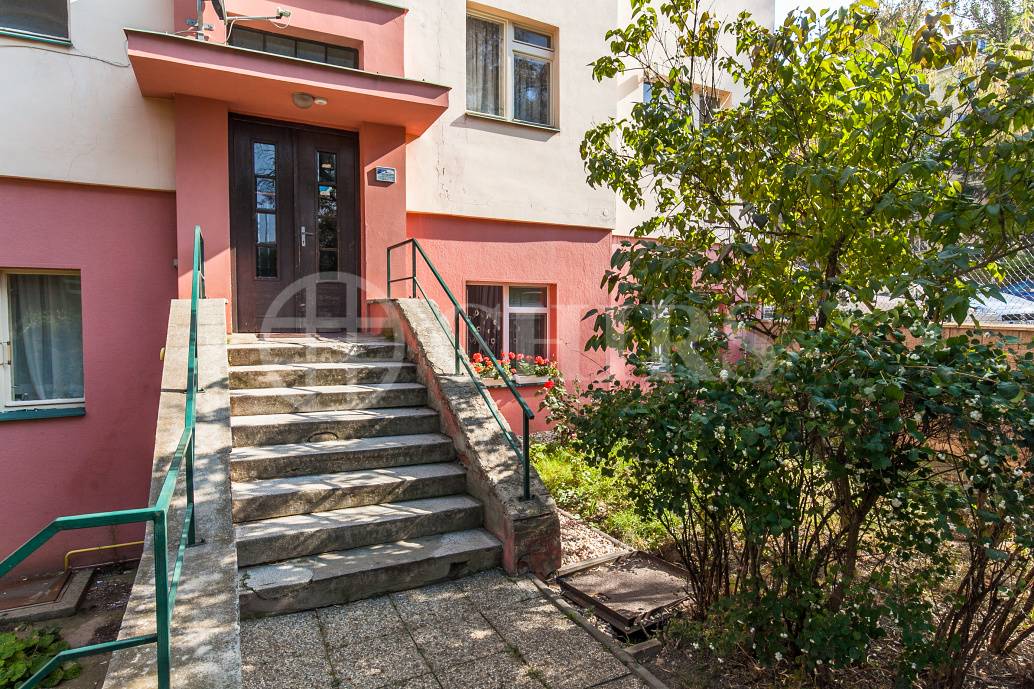 Prodej bytu 3+1, OV, 94m2, ul. Kolátorova 1475/13, P-6 Břevnov