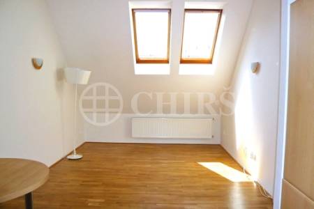 Prodej bytu 3+kk s terasou, OV, 90 m2+ 10 m2, ul. Wuchterlova, P6 - Dejvice