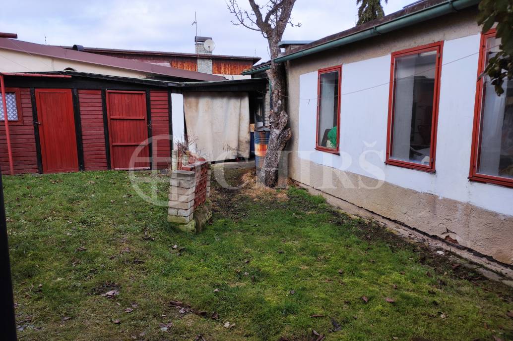 Prodej polifunkčního objektu, 210 m2, Švecova 341/5, Praha 4 Chodov.