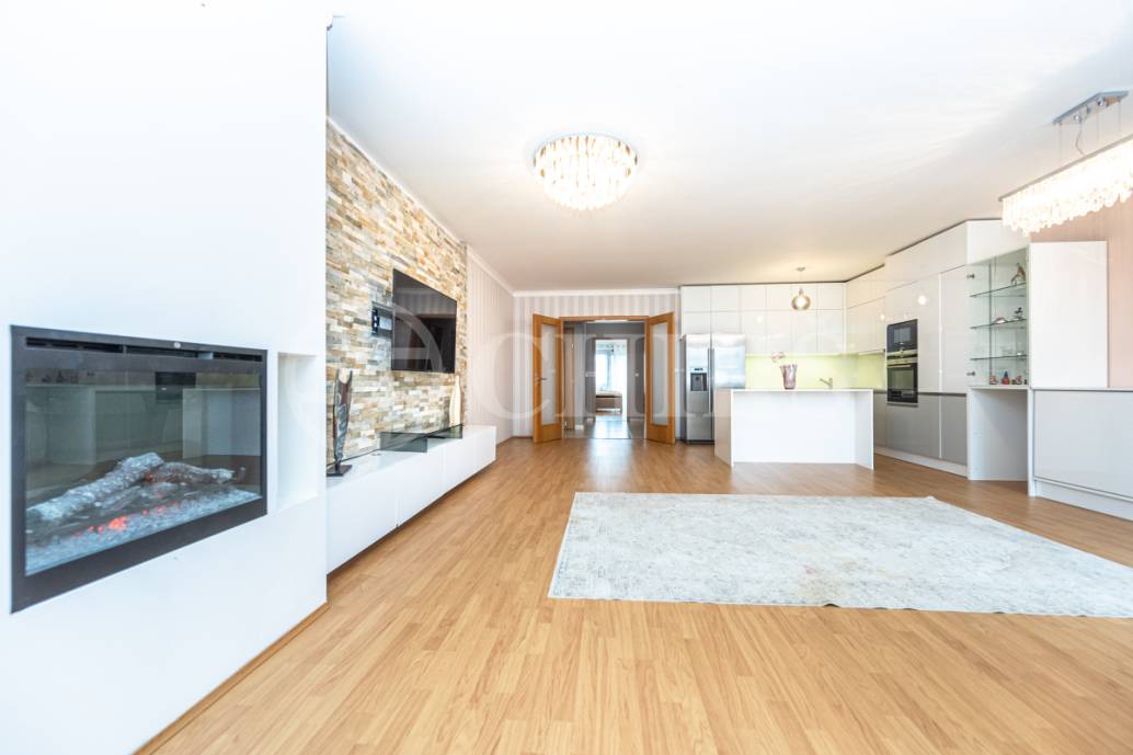 Prodej bytu 3+kk s balkonem, OV, 116m2, ul. Hanusova 1537/1b, Praha 4 - Michle