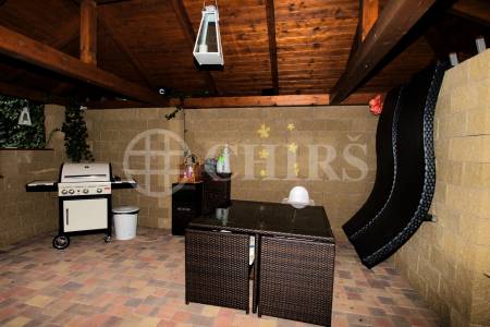 Prodej RD 2x3+kk, OV, 390m2, ul. Pod Vinicí 9, P-4  Modřany