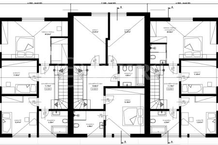 Prodej stavebního pozemku se studií pro výstavbu 3 řadových domů, U Dráhy, Praha 6 - Střešovice