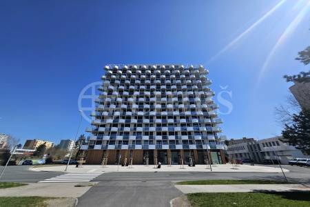 Pronájem bytu 2+kk, balkón, garážové stání, sklepy, OV, 61m2, ul. U Borského parku, Plzeň