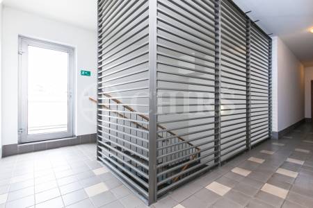 Prodej bytu 3+kk/T/GS, OV, 128m2, ul. Irská 796/1, Praha 6 - Vokovice