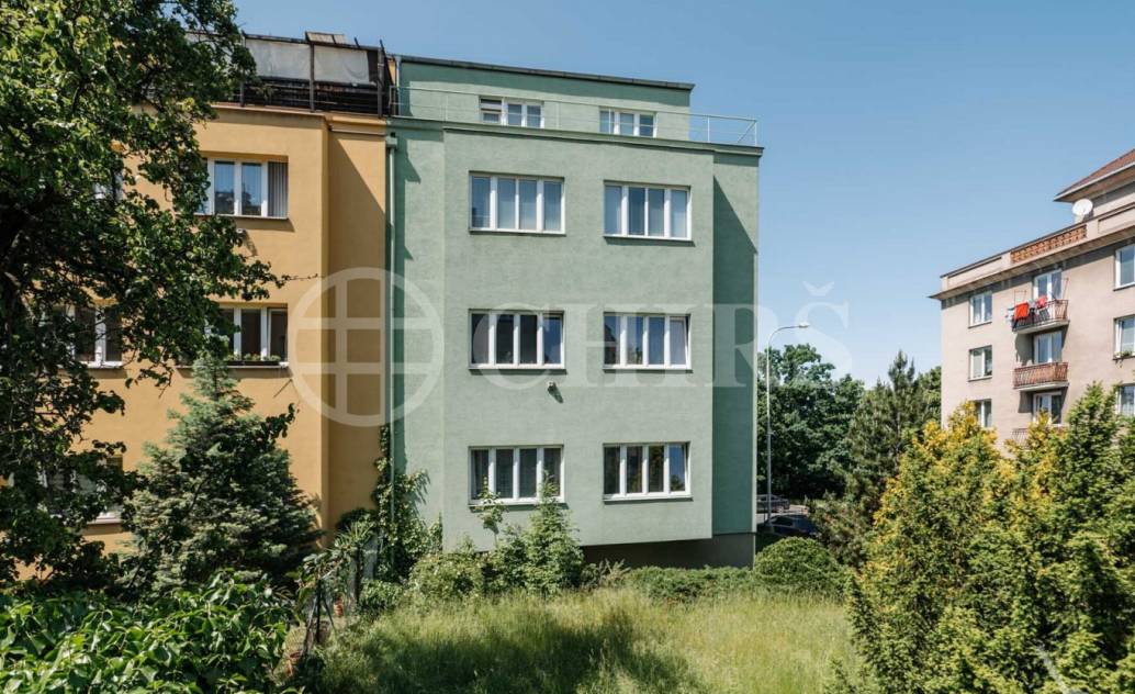 Prodej bytu 2+kk/B, OV, 56,9 m2, ul. Družstevní ochoz 1151/48, Praha 4 - Nusle