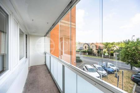 Prodej bytu 2+kk s lodžií, DV, 45m2, ul. Slévačská 902/11, Praha 9 - Hloubětín