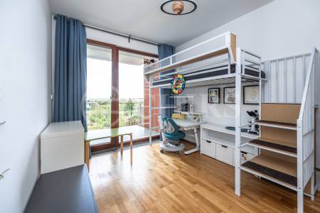 Pronájem bytu 3+kk s lodžií, balkonem, garážovým stáním a sklepem, OV, 96m2, ul. Nad Dalejským údolím 2688/1, Praha 5 - Stodůlky
