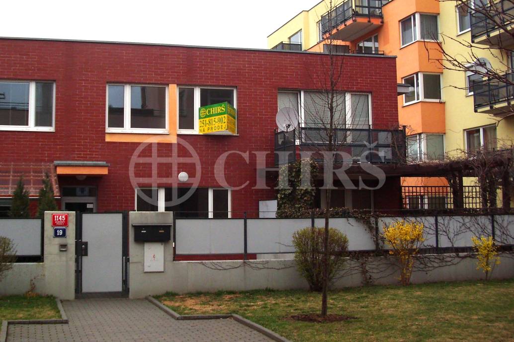 Prodej bytu 4+1, 2x zahrádka, 180m2, ul.Kovaříkova 1145/19, Praha 5 - Barrandov