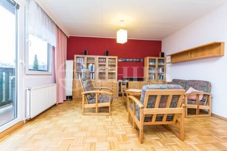 Prodej bytu 4+kk s dvěma lodžiemi, DV, 105 m2, ul. Na Vlčovce 1957/3, Praha 6 - Dejvice