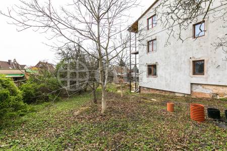 Prodej rodinného domu 3x 3+kk, OV, 315m2, ul. Jasenná 1213/7, Praha 20 - Horní Počernice