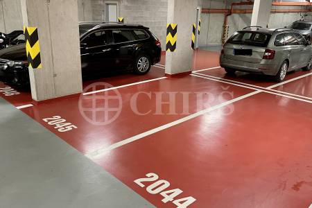 Prodej garážového stání, OV, 12 m2, ul. Pod stolovou horou 975/1, P5 - Jinonice