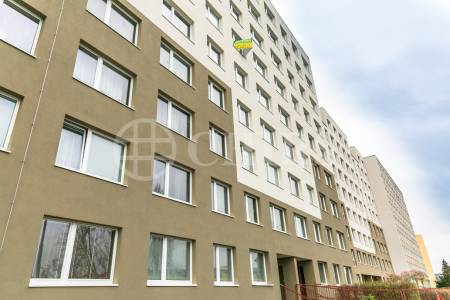 Prodej bytu 3+1 s lodžií, OV, 75m2, ul. Nušlova 2284/33, Praha 13 - Nové Butovice
