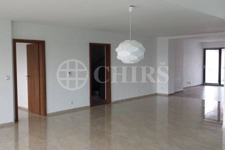 Prodej RD 6+kk, OV, 350m2, ul. Koterovská, Praha 5 - Řeporyje