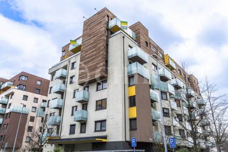 Prodej bytu 2+kk se dvěma balkony a garážovým stáním, OV, 74m2, Svitákova 2790/3, Praha 5 - Stodůlky