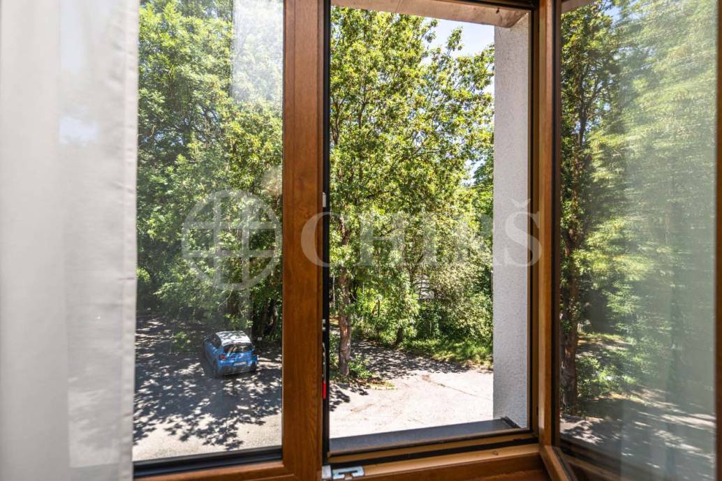 Prodej bytu 3+kk s balkonem, OV, 67m2, Apartmány Hrdlička, Slapy