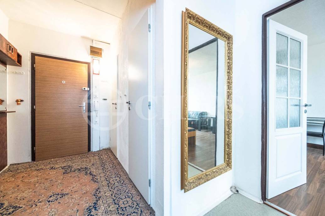 Prodej bytu 2+kk se sklepem, OV, 46m2, ul. Ciolkovského 856/4, Praha 6 - Ruzyně