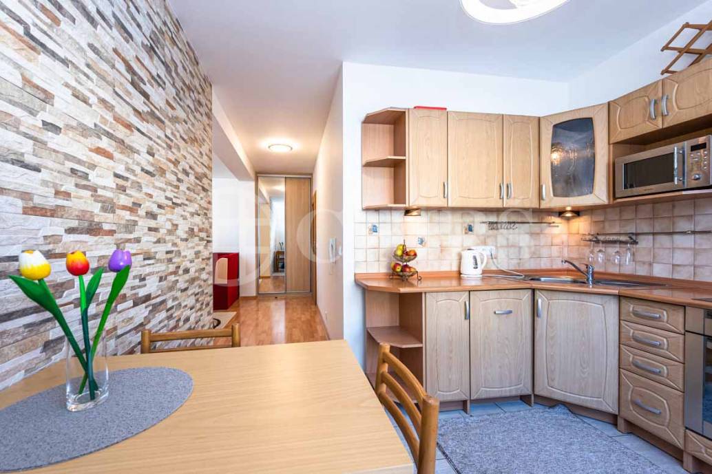 Prodej bytu 3+1, OV, 64 m2, ul. Žlutá, Chrášťany, okr. Praha-západ, Středočeský kraj
