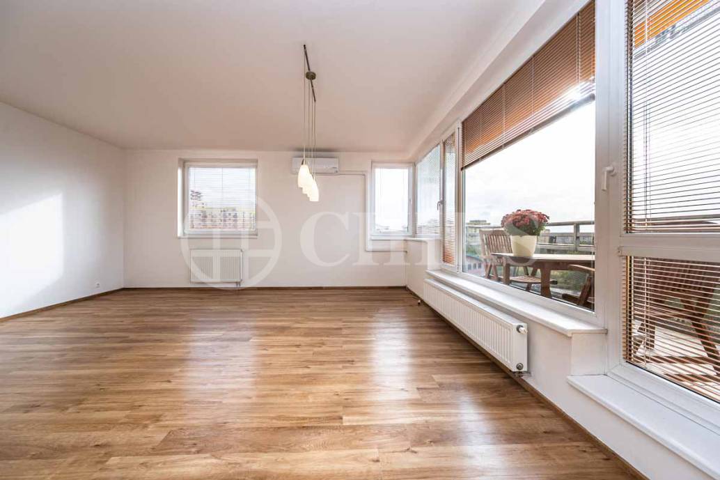 Pronájem bytu 3+1 s balkonem a garážovým stáním, OV, 86m2, ul. Melodická 1380/1, Praha - 5 Stodůlky