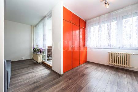 Prodej bytu 2+1 s lodžií, OV, 63m2, ul. Šiškova 1228/9, Praha 8 - Kobylisy