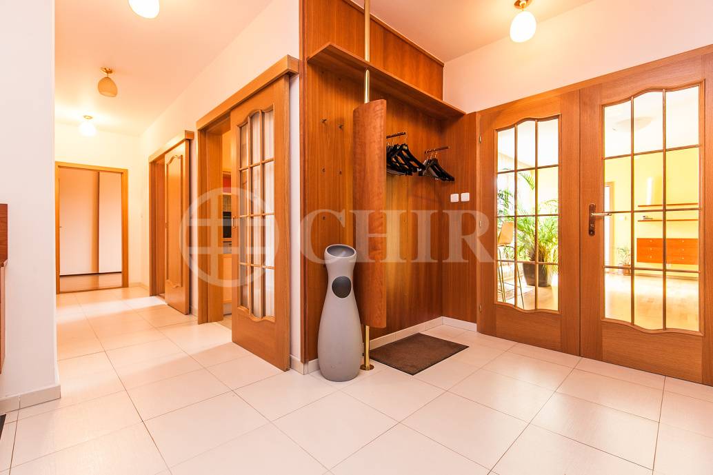 Prodej bytu 4+kk/T, OV, 170m2, ul. Klausova 2541/15, Praha 5 - Stodůlky