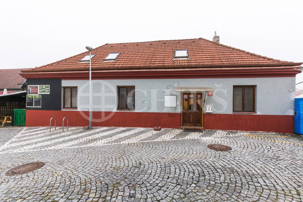 Prodej domu, OV, 223m2, ul. U Národní galerie 481, Praha 5 - Zbraslav