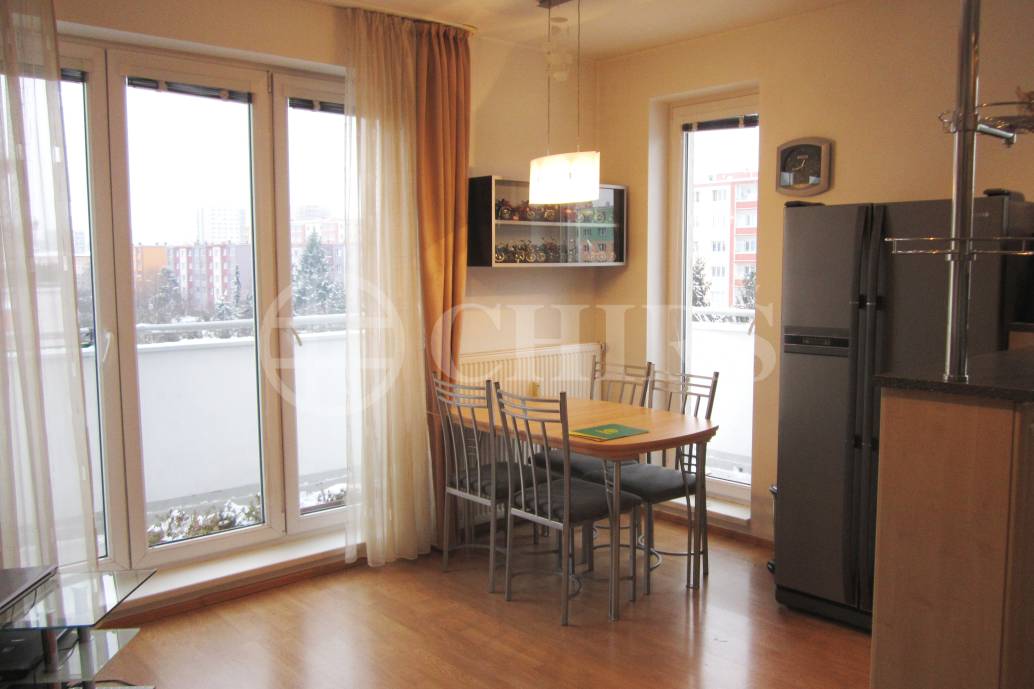 Prodej bytu 2+kk/B/GS, OV, 52m2, ul. Mikanova 3251/7, Praha 10 - Hostivař