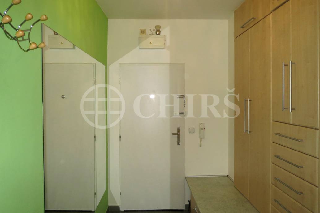 Prodej bytu 2+kk/2xT, OV, 85m2, ul. Přeštická 1088/20, Praha 10 - Hostivař