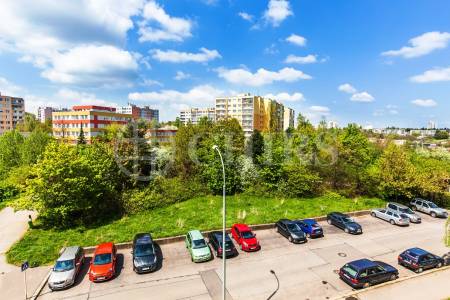 Pronájem bytu 4+1 s lodžií, DV, 86m2, ul. Fantova 1782/32, Praha 13 - Luka