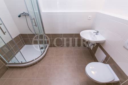 Pronájem bytu 1+kk s balkonem a 2x parkovacím stáním, OV, 59m2, ul. Soukalova 2212/6b, Praha 4 - Modřany