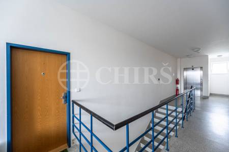 Pronájem bytu 2+kk s terasou, OV, 51m2, ul. Za vokovickou vozovnou 257/6, Praha 6 - Veleslavín