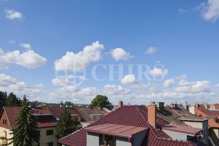 Prodej bytové jednotky s balkónem, 47 m2, Za Vokovickou vozovnou, Praha 6