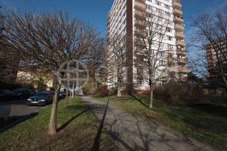 Pronájem bytu 1+kk, OV, 25m2, ul. Jabloňová 2881/98, Praha 10 - Záběhlice