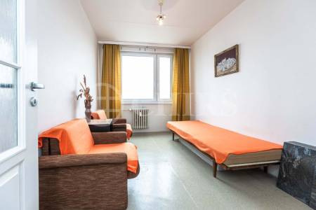 Prodej bytu 2+kk se sklepem, OV, 46m2, ul. Ciolkovského 856/4, Praha 6 - Ruzyně