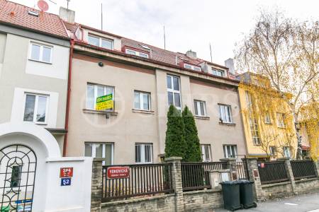 Prodej bytu 1+kk, 30 m2, OV, ul. Vokovická 382/50, Praha 6 - Vokovice