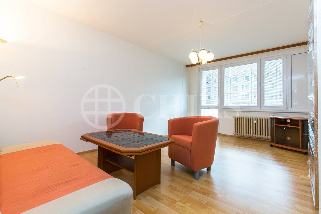 Pronájem bytu 3+1 s lodžií, DV, 81m2, ul. Borovanského 2379/18, Praha 13 - Velká Ohrada