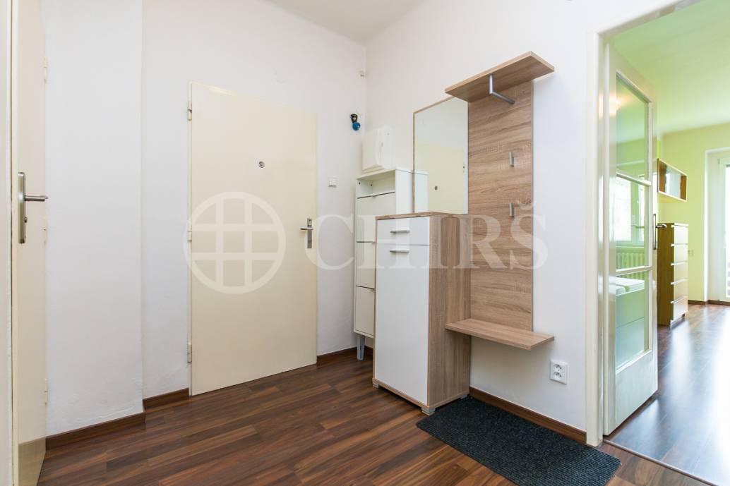 Pronájem bytu 2+kk, OV, 45 m2, ul. Šestidomí 987/4, Praha 6 - Bubeneč