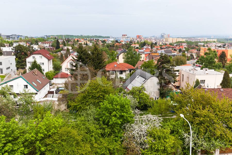 Prodej bytu 3+kk/L, DV, 79m2, Chalabalova, Praha 13