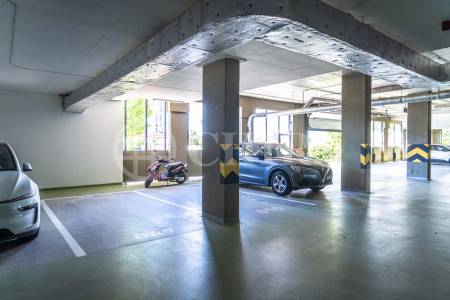 Prodej bytu 2+kk s lodžií a garážovým stáním, OV, 58m², ul. Svitákova 2818/9, Praha 5 - Stodůlky