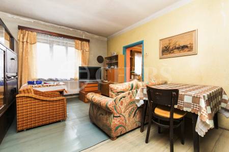 Prodej rodinného domu 5+kk, OV, 140m2, ul. Wagnerova 173/6, Praha 4 - Háje