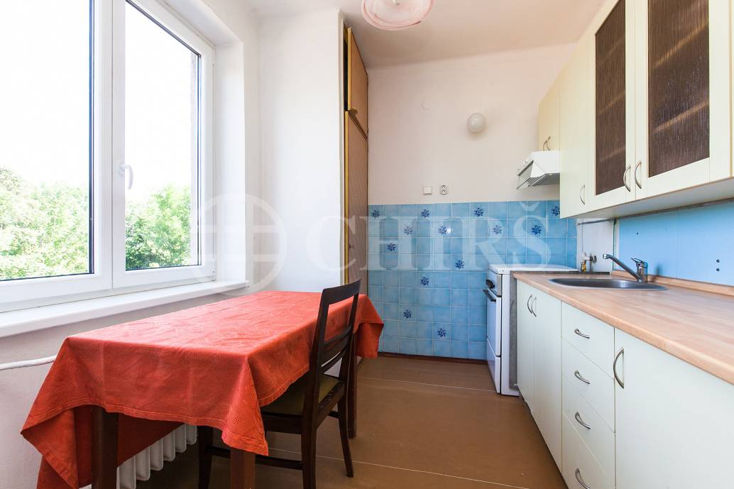 Prodej bytu 3+1/B,G, DV, 71m2, ul. Fráni Šrámka 2633/30, Praha 5 Smíchov